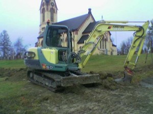 Aushub von Faser Breitband i Anundgård 2005 Janne Winroth die Kontrollen.