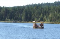 Floß in Richtung Storstensjobodarna.